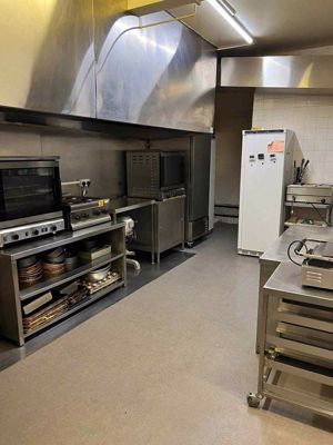 Photo 6- click for photo gallery